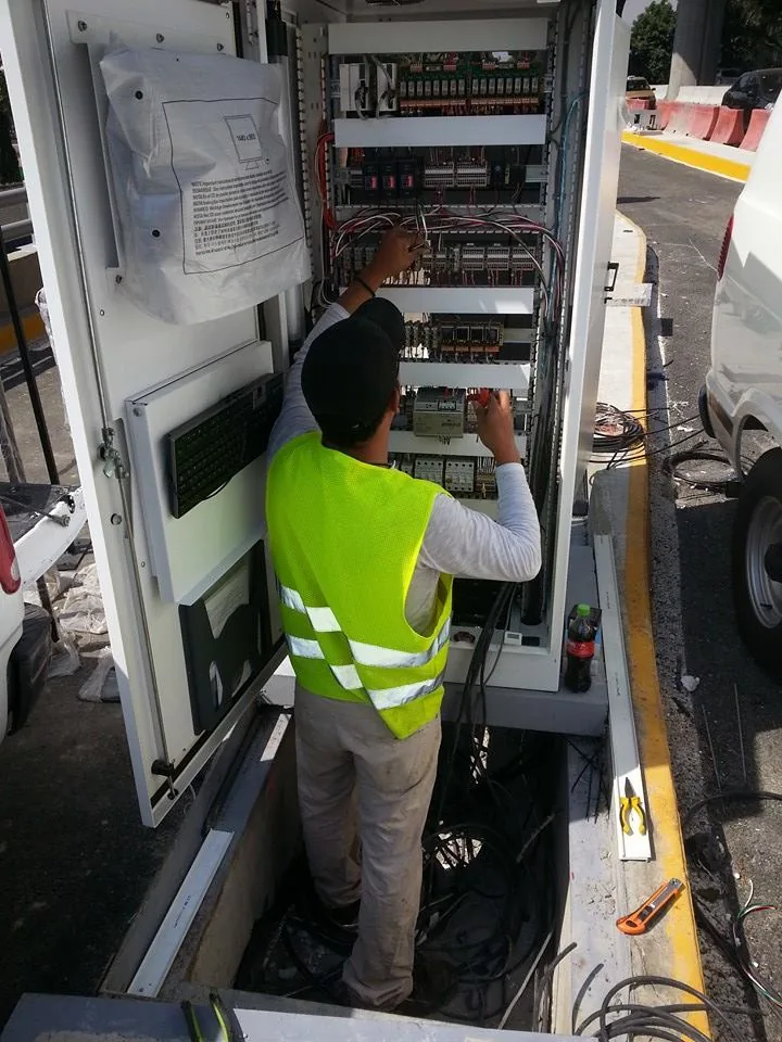 Trabajo de automatización y control en campo